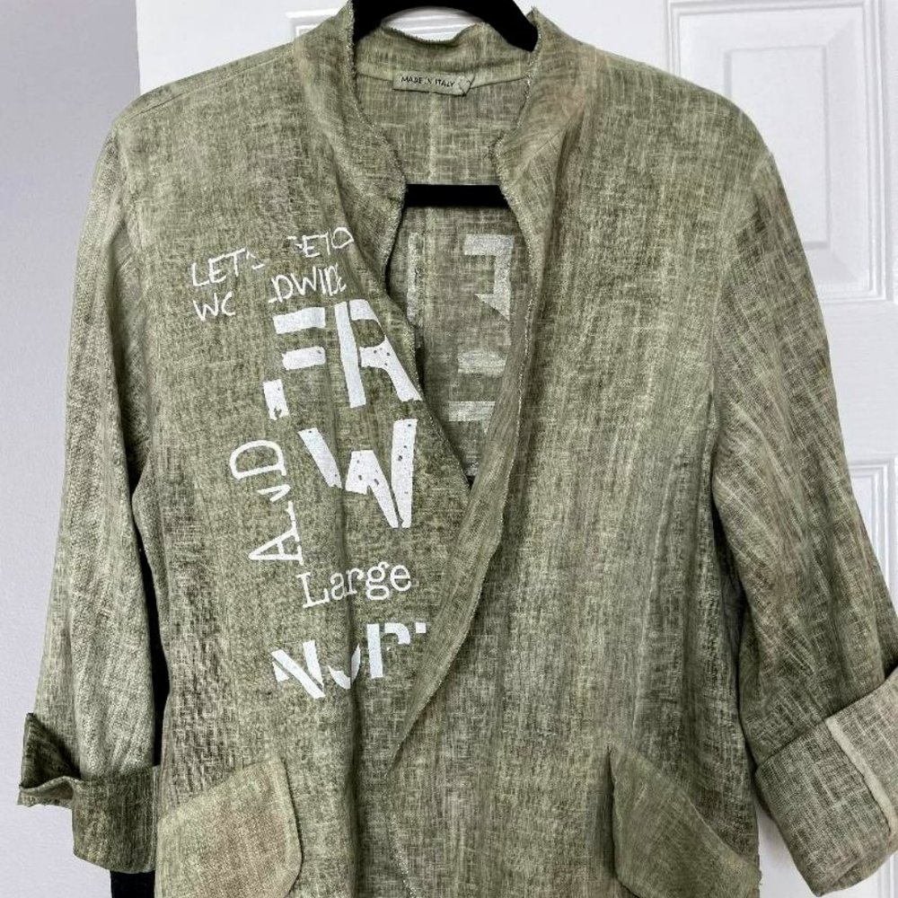 Art to Wear olive linen jacket. Excellent condition. L Reduced!!!